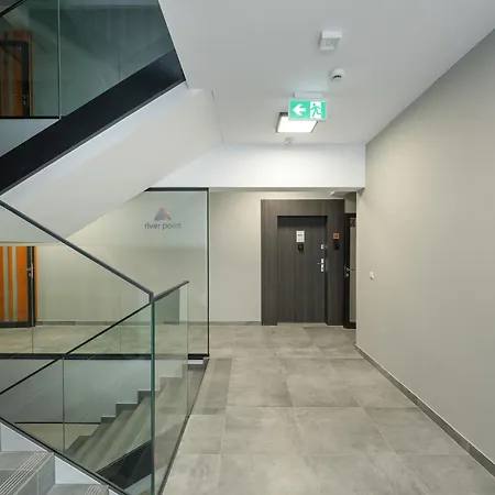 Daire Mieszczanska Modern With Balcony & Free Parking By Renters