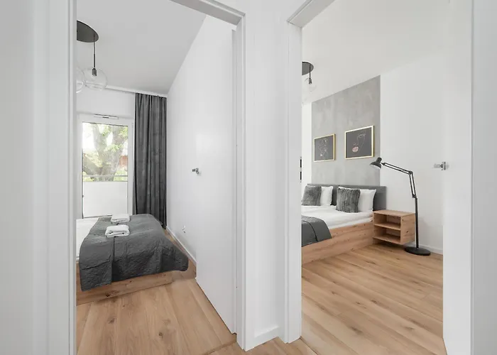 Mieszczanska Modern With Balcony & Free Parking By Renters Wroclaw