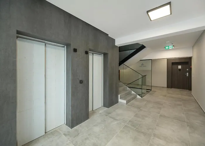 Mieszczanska Modern With Balcony & Free Parking By Renters