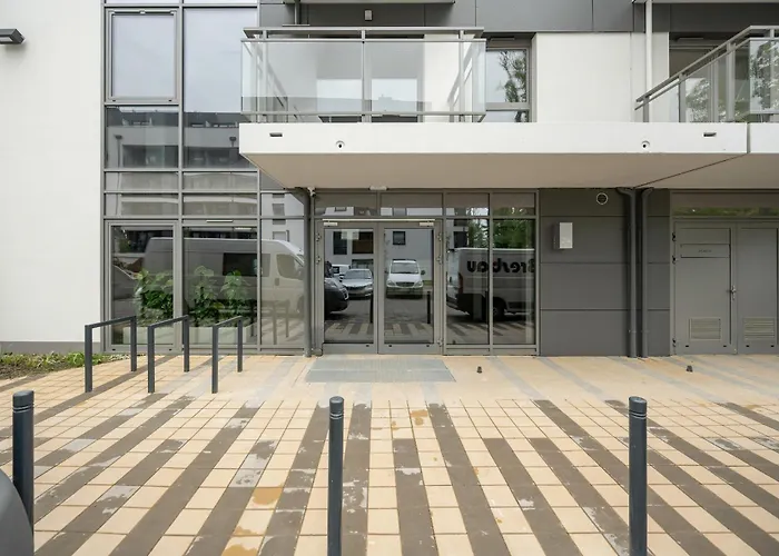 Apartment Mieszczanska Modern With Balcony & Free Parking By Renters Wroclaw