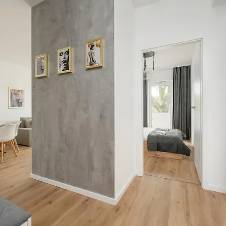 شقة Mieszczanska Modern With Balcony & Free Parking By Renters *