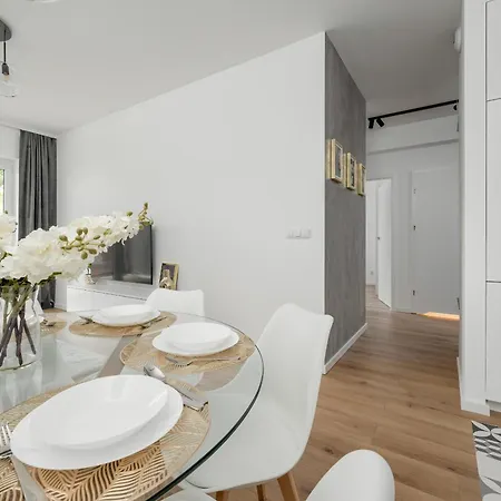 شقة Mieszczanska Modern With Balcony & Free Parking By Renters *